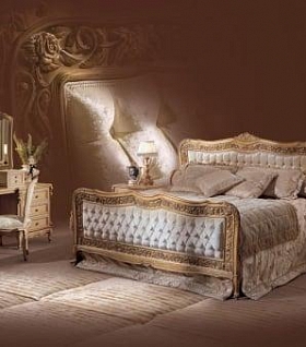 Деревянная резная мебель для спальни Frescobaldi